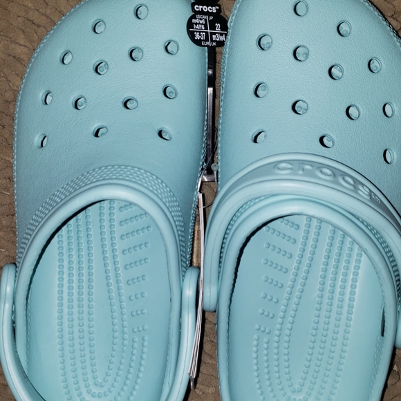Saweetie crocs size 6 Women - Picture 3 of 4